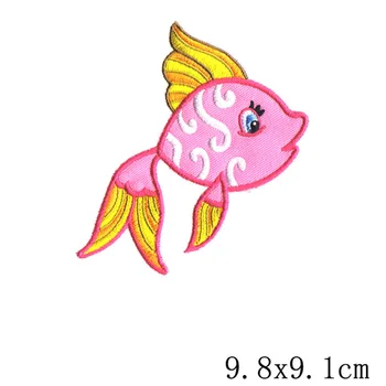 1БР Карикатура шаран Бродерия Желязо на Голям главата на рибата е Кръпка за Дрехи Апликация на Етикети на Дрехи Икона на Животното Раници Петна