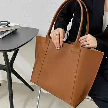 Дамска чанта-тоут Луксозна чанта от естествена кожа с Голям капацитет на Дамска чанта на рамото от телешка кожа Кафяви дамски портмонета и чанти