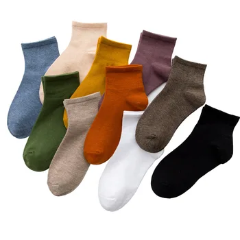 Дамски чорапи Нов Цвят Harajuku Ретро Женски женски свободни памучни Чорапи Зимни в тръбата Корейски Дамски чорапи
