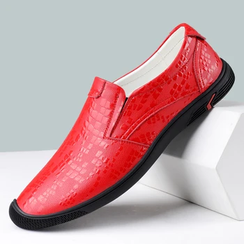 Мъжки мокасини от естествена кожа, Ежедневни обувки 2022 Нова мъжки обувки, за разходки на открито Удобни мъжки маратонки Червени мокасини Мъжки обувки